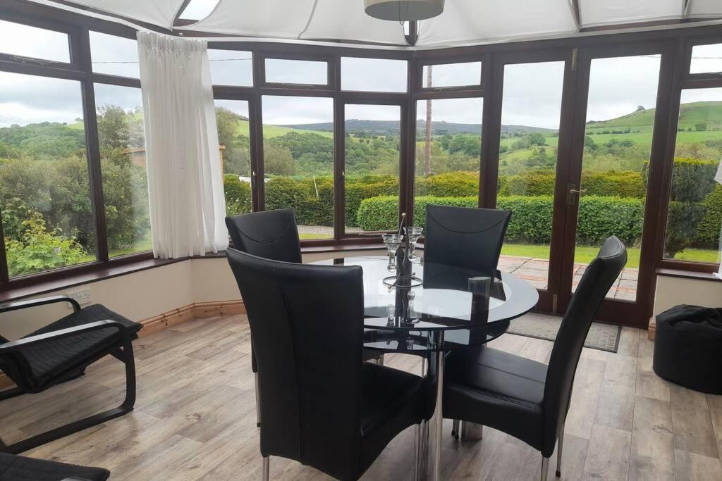 Rowan Cottages With Panoramic Views Of The Stiperstones And Walks On The Doorstep Shrewsbury Bagian luar foto