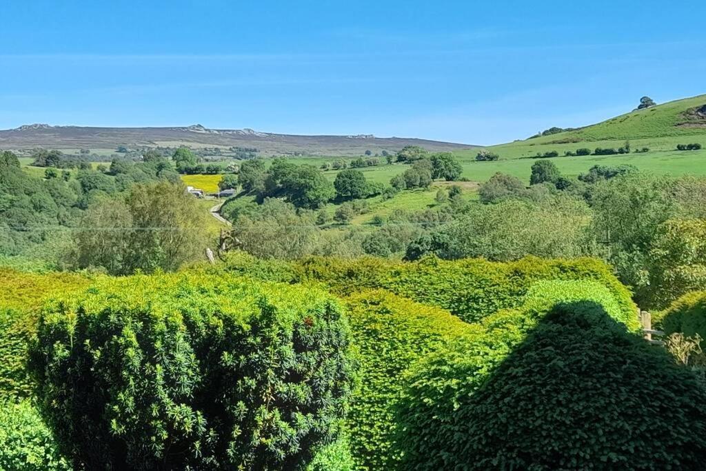 Rowan Cottages With Panoramic Views Of The Stiperstones And Walks On The Doorstep Shrewsbury Bagian luar foto